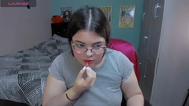 Snapshot of Aria_Fullbuster chatting on March 22, 2025, 8:59 pm Aria Fullbuster online show from March 22, 2025, 8:59 pm