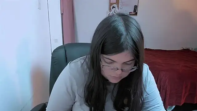 Snapshot of Aria_Fullbuster chatting on September 16, 2025, 9:49 pm Aria Fullbuster online show from September 16, 2025, 9:49 pm