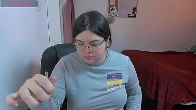 Snapshot of Aria_Fullbuster chatting on September 13, 2025, 8:53 pm Aria Fullbuster online show from September 13, 2025, 8:53 pm