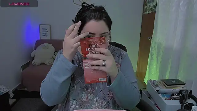 Aria Fullbuster online show from March 25, 2026, 9:03 pm