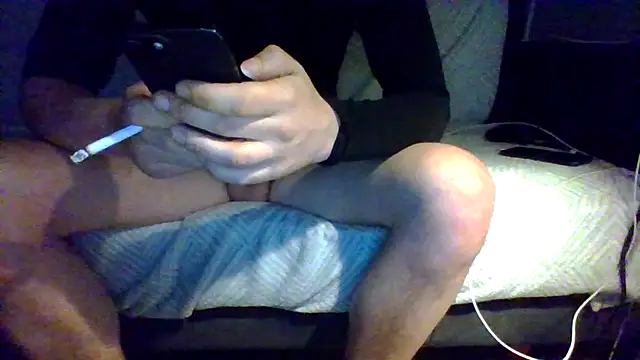 Snapshot of kiksnap-meistro5 chatting on February 26, 2025, 11:30 pm kiksnap-meistro5 online show from February 26, 2025, 11:30 pm