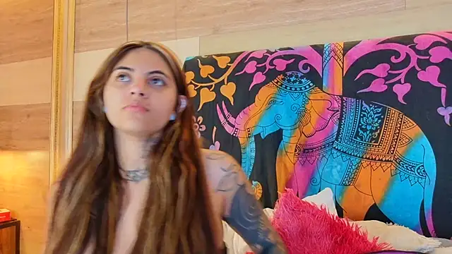 Cori Paige online show from April 2, 2026, 4:08 am