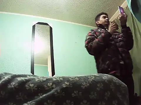 Snapshot of andrescaraballo chatting on November 5, 2025, 3:09 am andrescaraballo online show from November 5, 2025, 3:09 am