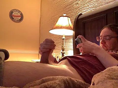 Snapshot of Hebrewhammers42 chatting on January 20, 2025, 7:58 am Hebrewhammers42 online show from January 20, 2025, 7:58 am