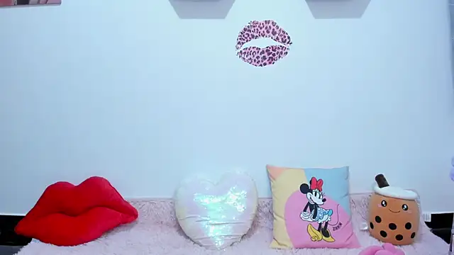 SharonSander online show from January 8, 2026, 10:27 pm