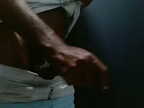 Snapshot of phbbcsham chatting on January 2, 2025, 11:06 pm phbbcsham online show from January 2, 2025, 11:06 pm