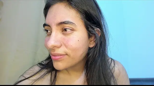 Snapshot of miss_eylens chatting on June 20, 2026, 4:17 am miss eylens online show from June 20, 2026, 4:17 am