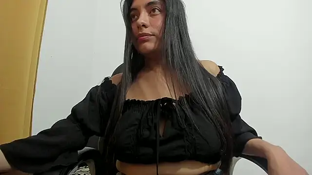 Snapshot of miss_eylens chatting on November 22, 2025, 5:28 am miss eylens online show from November 22, 2025, 5:28 am