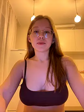 Eva Weyne online show from September 26, 2025, 7:43 pm