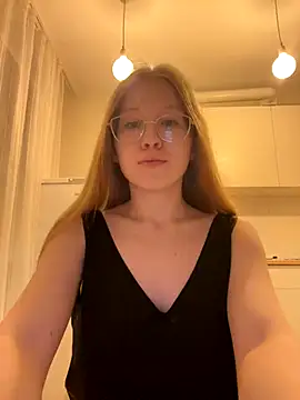 Eva Weyne online show from September 15, 2025, 7:14 pm