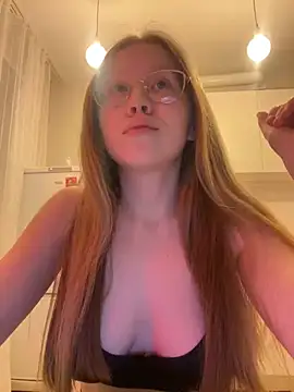 Eva Weyne online show from February 20, 2025, 6:03 pm