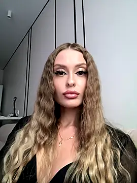 Snapshot of Sweet__Milly chatting on September 12, 2025, 2:39 pm Sweet  Milly online show from September 12, 2025, 2:39 pm