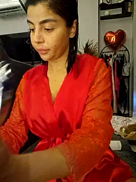 Snapshot of Esmertarcinim chatting on September 15, 2025, 3:34 pm Esmertarcinim online show from September 15, 2025, 3:34 pm