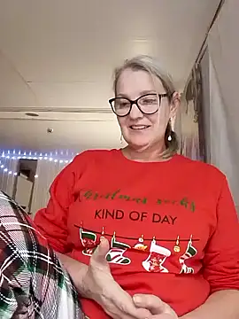 Snapshot of irinamaux chatting on December 3, 2025, 8:52 pm irinamaux online show from December 3, 2025, 8:52 pm