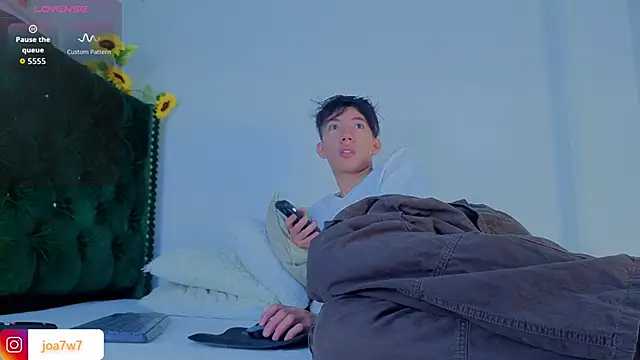 Levii Ackermann online show from February 26, 2026, 2:06 pm