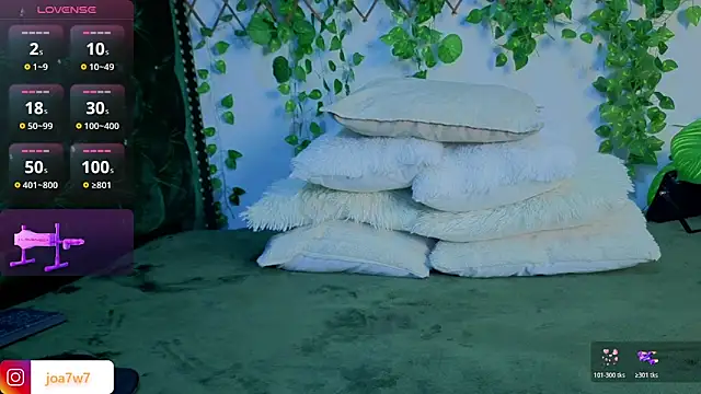 Snapshot of Levii_Ackermann chatting on November 6, 2025, 3:10 am Levii Ackermann online show from November 6, 2025, 3:10 am