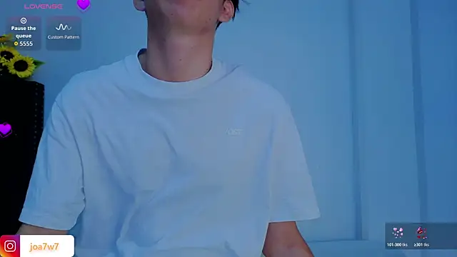 Levii Ackermann online show from April 7, 2026, 1:57 pm