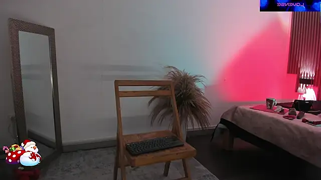 fransheska rossi online show from December 4, 2025, 12:59 pm