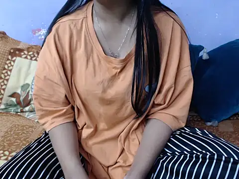 Freya nia online show from November 20, 2025, 6:36 am