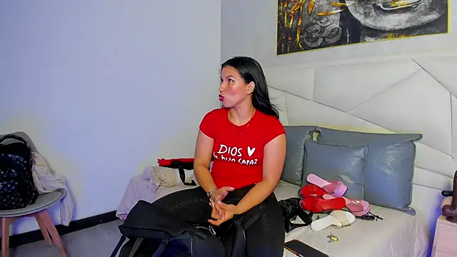 Snapshot of Sofi_Perez_ chatting on December 2, 2025, 11:12 am Sofi Perez online show from December 2, 2025, 11:12 am