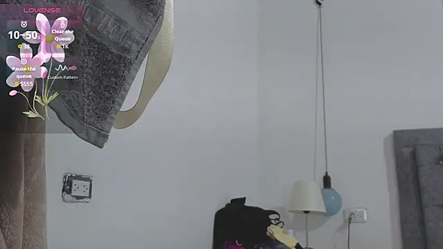 Meghan taylor   online show from March 4, 2026, 8:27 pm