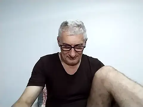 BIGUNCUTHARDCOCK online show from March 2, 2026, 5:08 am