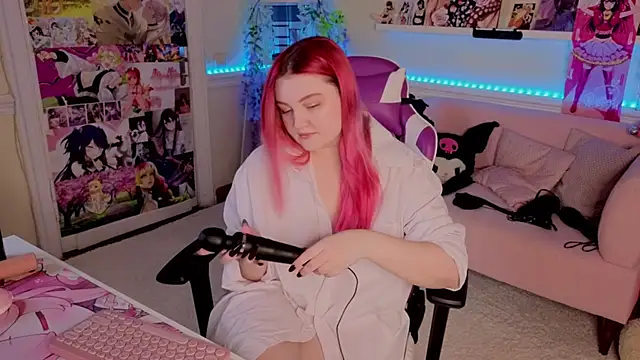 Snapshot of Unholy_Lady chatting on November 9, 2025, 6:17 am Unholy Lady online show from November 9, 2025, 6:17 am