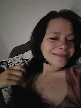 Snapshot of loIijanne chatting on August 2, 2026, 9:23 pm loIijanne online show from August 2, 2026, 9:23 pm