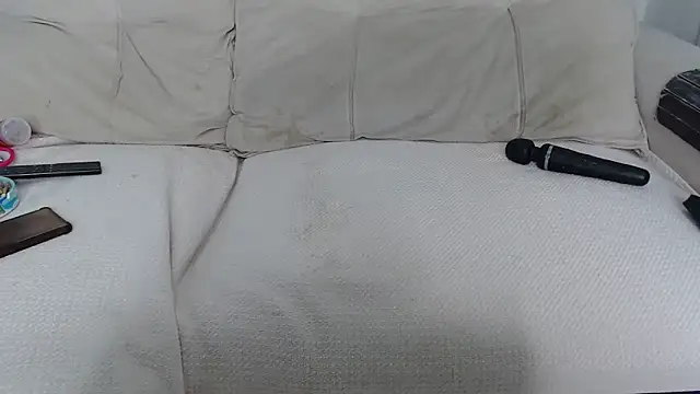 Snapshot of AninhaSampaio chatting on December 18, 2024, 5:04 am AninhaSampaio online show from December 18, 2024, 5:04 am