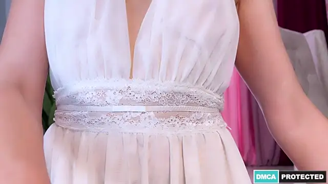 Snapshot of UrGoddessJenny chatting on February 25, 2025, 9:04 pm UrGoddessJenny online show from February 25, 2025, 9:04 pm