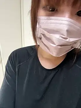 Snapshot of hi---chan- chatting on January 9, 2026, 11:11 pm hi---chan- online show from January 9, 2026, 11:11 pm