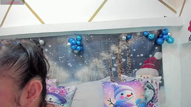 charlotte-11 online show from January 8, 2026, 5:52 pm