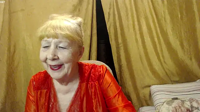 Snapshot of _Estelitta_5 chatting on October 16, 2025, 5:32 pm  Estelitta 5 online show from October 16, 2025, 5:32 pm