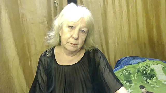Snapshot of _Estelitta_5 chatting on February 7, 2025, 6:13 pm  Estelitta 5 online show from February 7, 2025, 6:13 pm