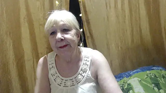 Snapshot of _Estelitta_5 chatting on January 21, 2025, 6:55 pm  Estelitta 5 online show from January 21, 2025, 6:55 pm