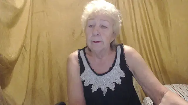  Estelitta 5 online show from February 3, 2026, 8:52 am