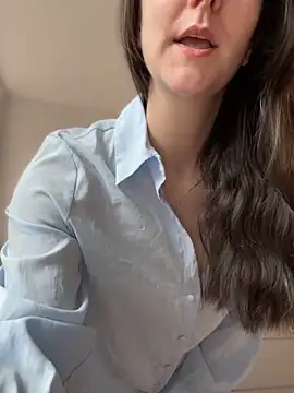 Snapshot of _Juliette chatting on February 12, 2026, 9:20 am Juliette online show from February 12, 2026, 9:20 am