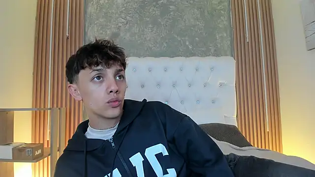 Tomy Rox online show from March 29, 2026, 9:16 pm