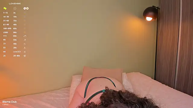 Snapshot of orchide_ chatting on September 29, 2025, 3:24 am orchide  online show from September 29, 2025, 3:24 am