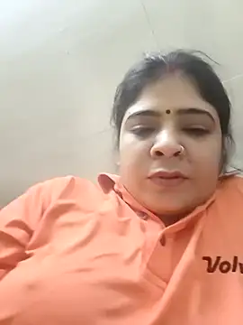 Husnpari20 online show from November 21, 2025, 4:28 pm