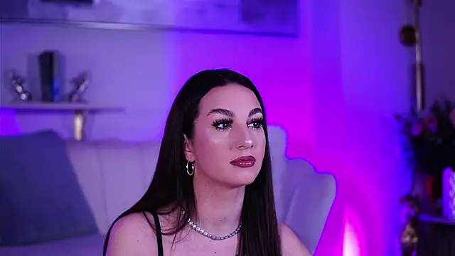 SecretSienna online show from April 17, 2026, 3:20 am