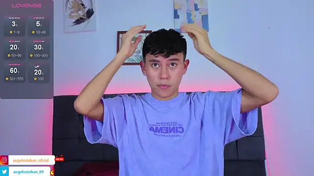 Angel esteban fx online show from November 2, 2025, 3:44 am