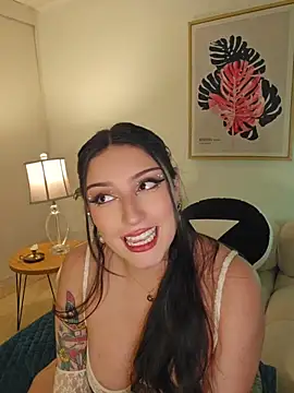 Snapshot of freya_bella_ chatting on June 12, 2026, 10:57 am freya bella online show from June 12, 2026, 10:57 am