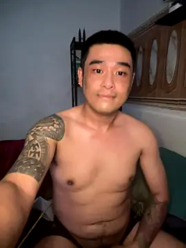 Snapshot of Asianhif chatting on November 19, 2025, 3:39 am Asianhif online show from November 19, 2025, 3:39 am