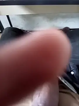 Icaro 15 online show from February 25, 2025, 6:23 pm