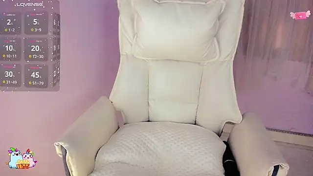   18Angel   online show from October 3, 2025, 6:48 am