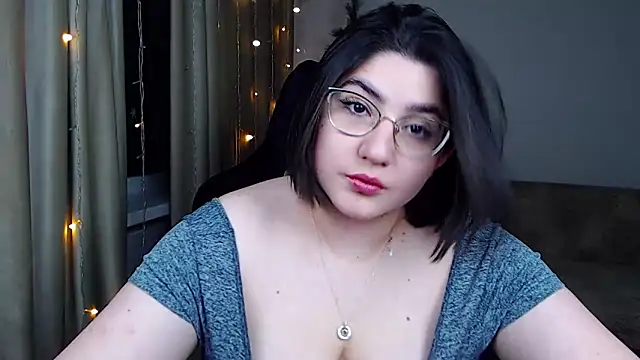 Crazy Bunya online show from December 21, 2025, 1:35 pm