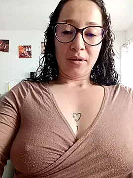 emilypoppy3 online show from March 7, 2026, 8:03 pm