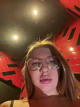 Snapshot of NewLale chatting on February 17, 2025, 6:09 am NewLale online show from February 17, 2025, 6:09 am