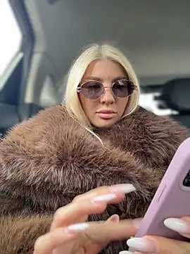 NewLale online show from April 4, 2026, 3:35 am